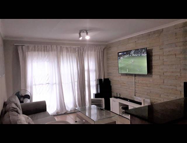 2 BEDROOM PROPERTY TO RENT IN WOODHAVEN